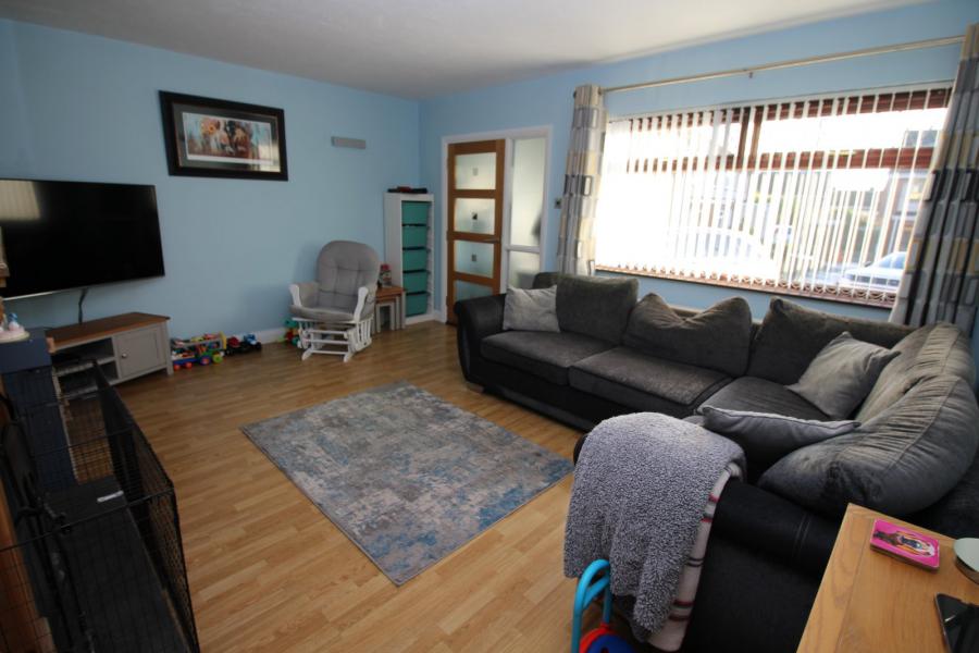 9 Castleburn Avenue