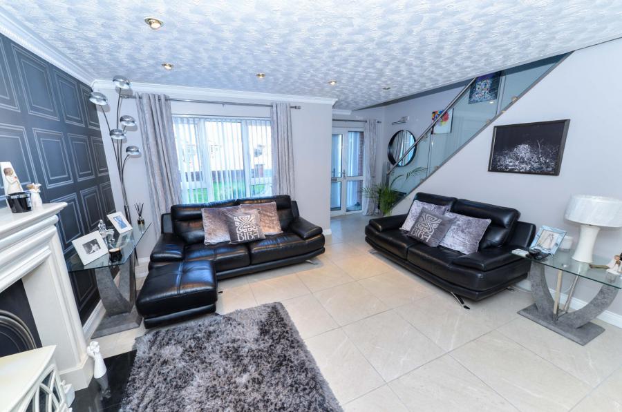 119 Larne Road