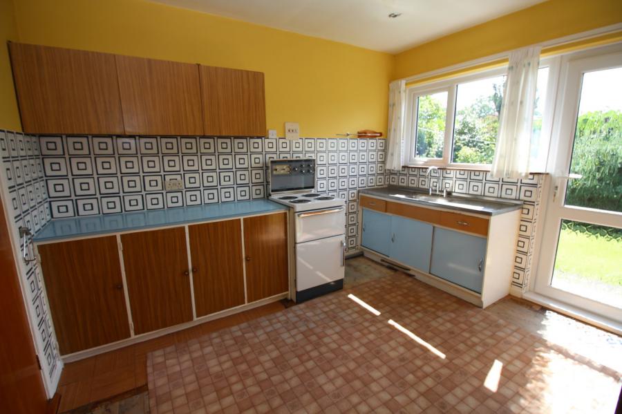 15 Fairview Park