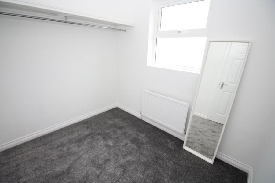 9 Leafield Park