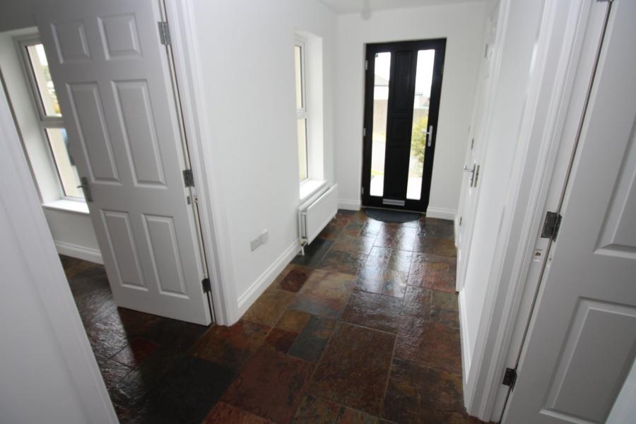 9 Leafield Park
