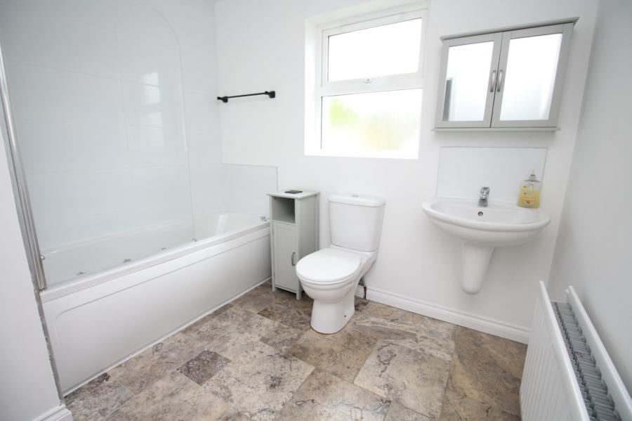 9 Leafield Park 9 Leafield Park