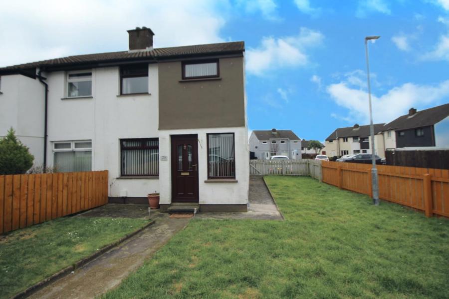 20 Lennox Avenue, carrickfergus, county antrim, BT38 7BB