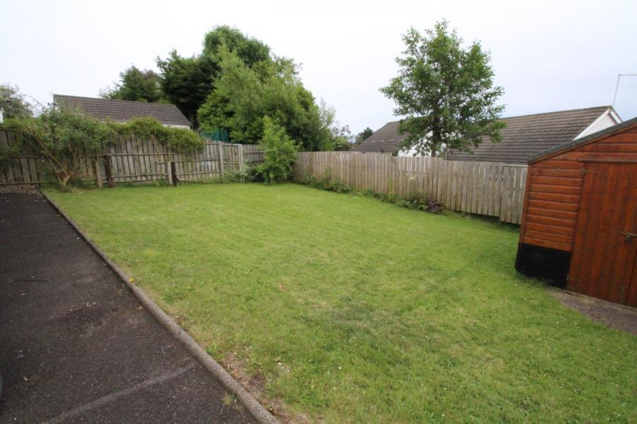 33 Donegall Crescent