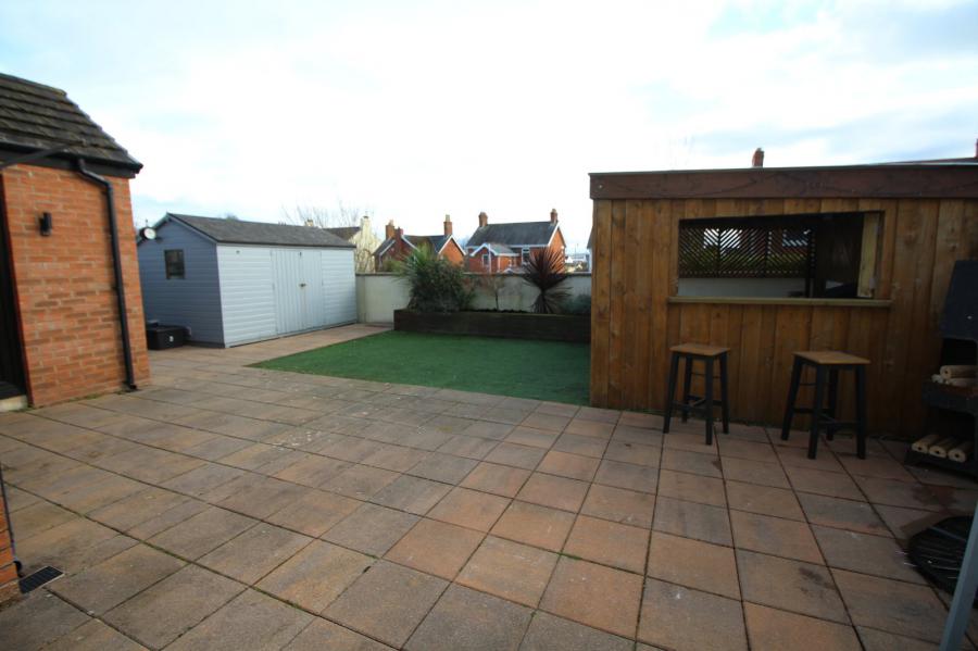 9 Windmill Court