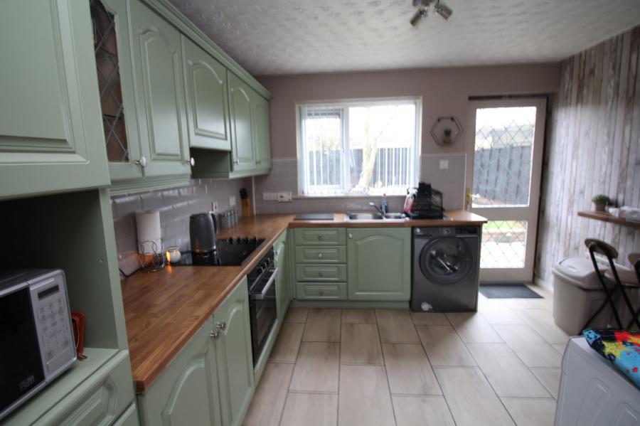 65 Broadlands