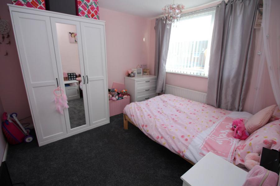18 Kingsway