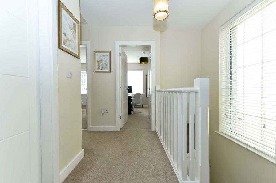 14 Bashford Park Close