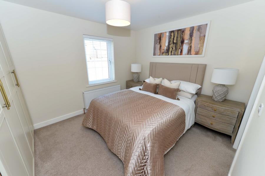 14 Bashford Park Close
