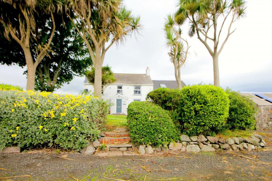 Dundressan House, 6 Higginsons Lane