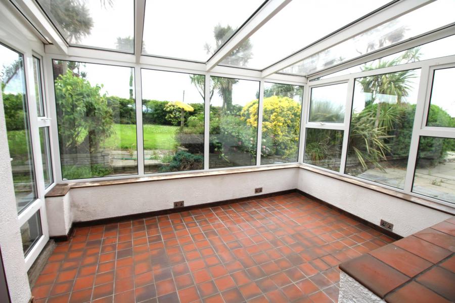 Dundressan House, 6 Higginsons Lane