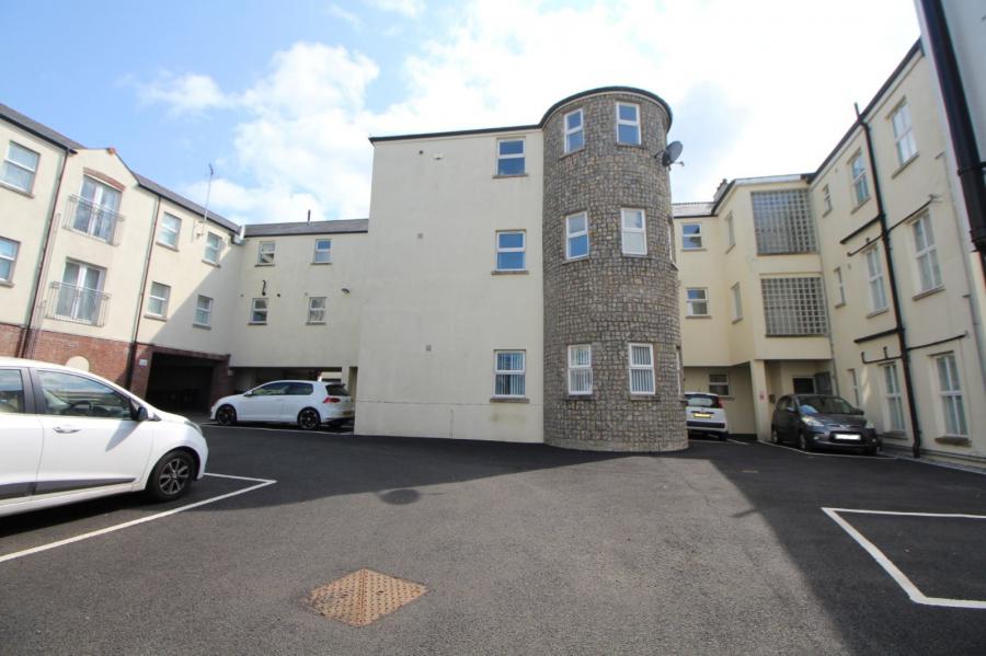 Apartment 5, Cheston Close