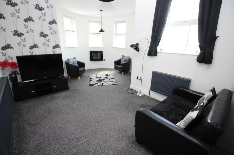 Apartment 5, Cheston Close