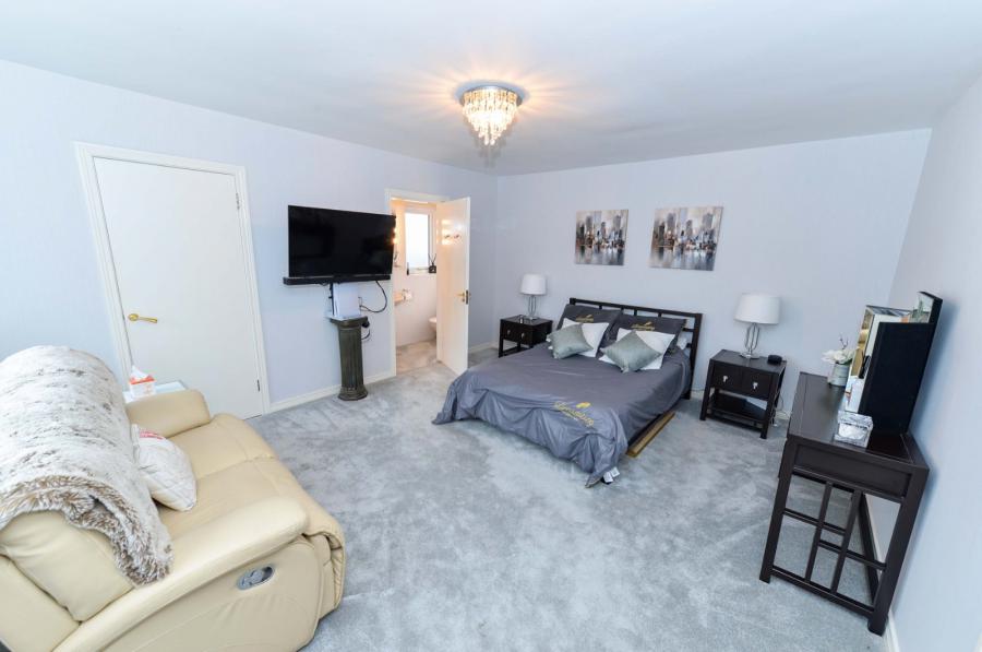 32 Red Fort Drive