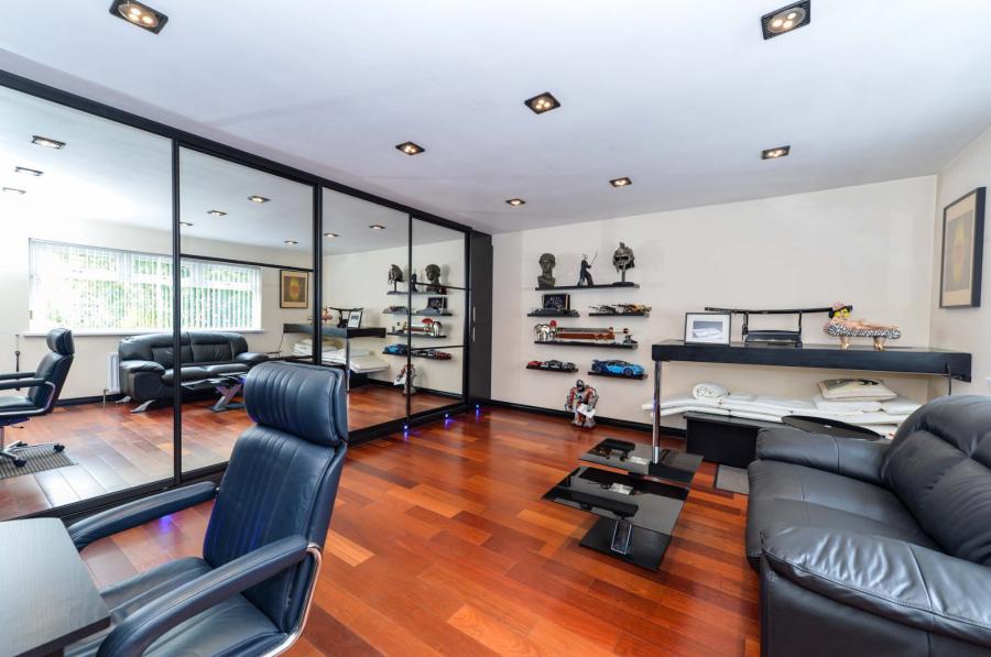 32 Red Fort Drive