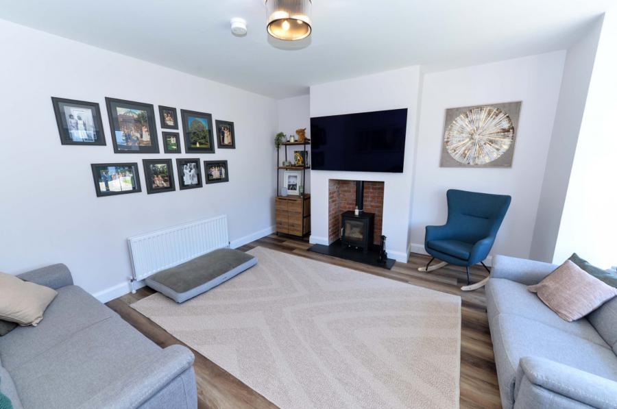 4 Lislaynan Heights