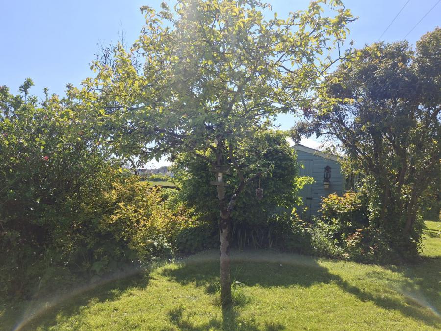 32 Hillhead Road
