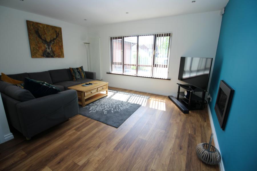 8 Harwood Park