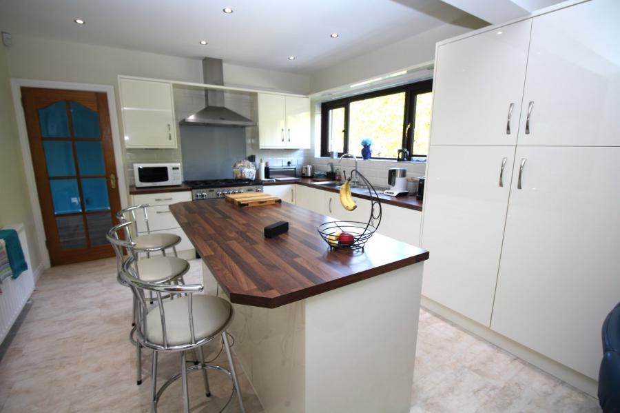 8 Harwood Park