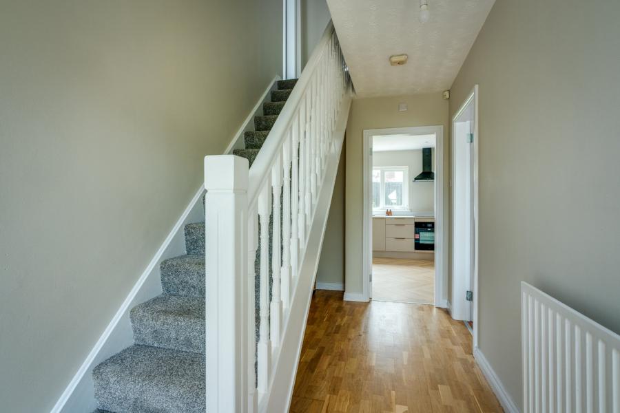 4 Kingsland Crescent