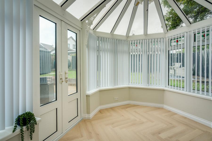 4 Kingsland Crescent