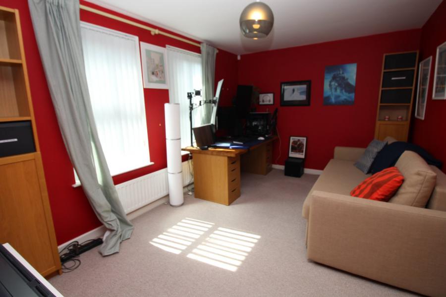 Apartment 1 Fishermans Mews, 30 Larne Road