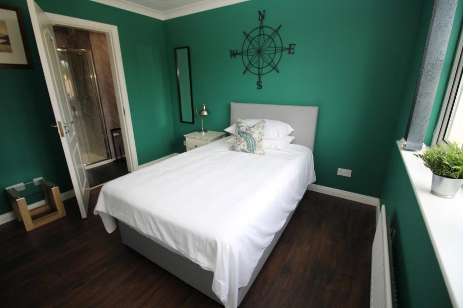 Apartment 43, Maritime Drive