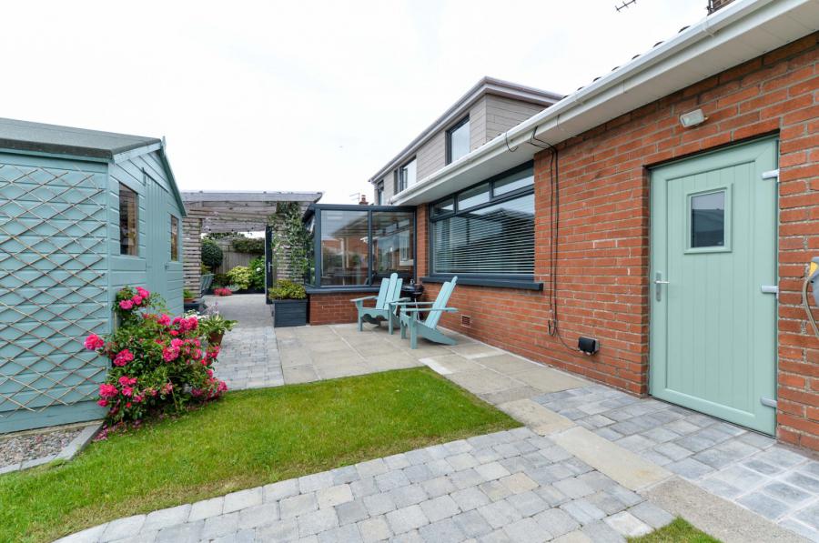 12 Craigowen Road