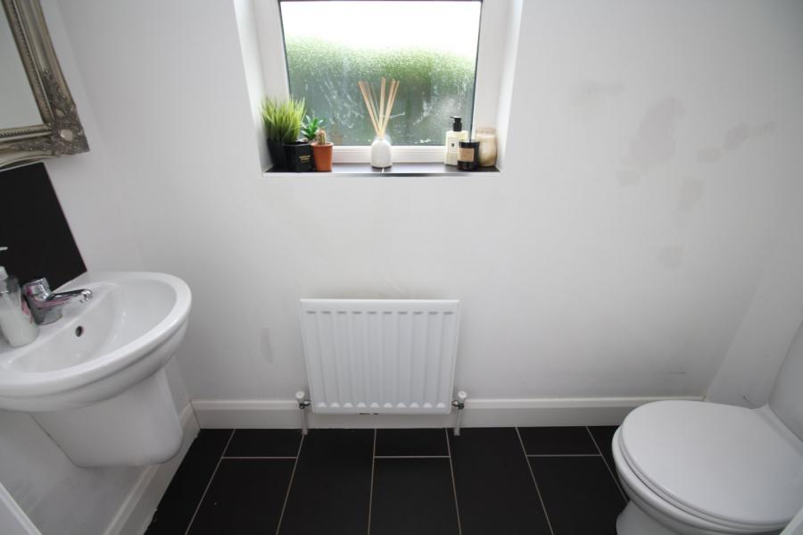 5 Leafield Court