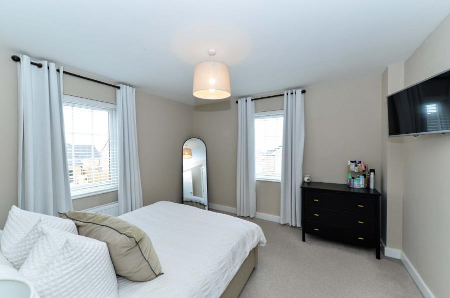 10 Bashford Park Hill
