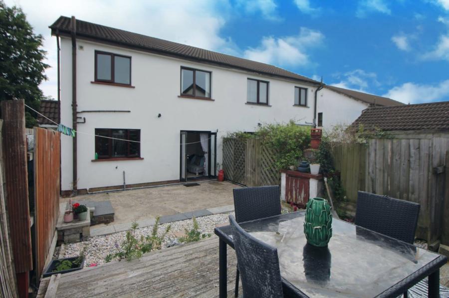 91 Broadlands