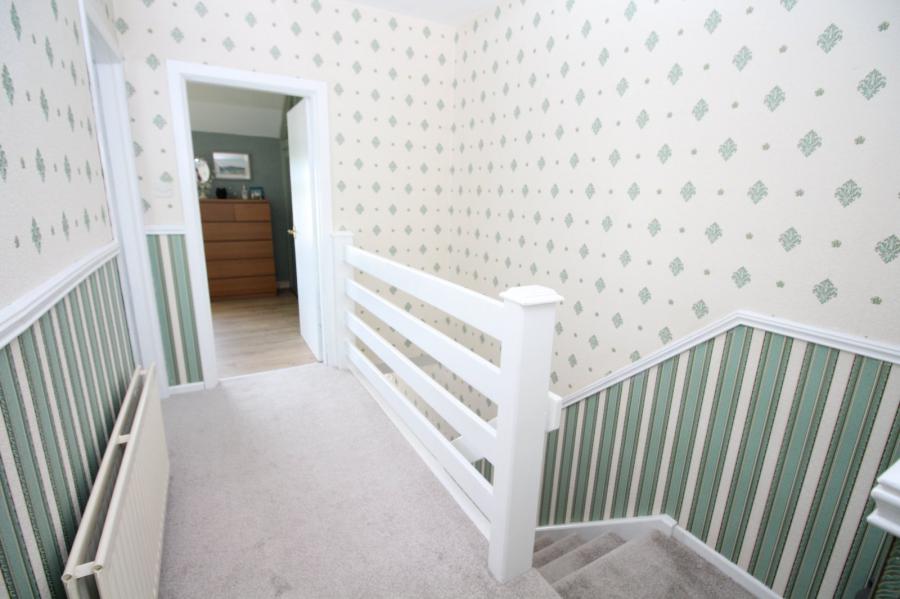 4 Hillhead Road