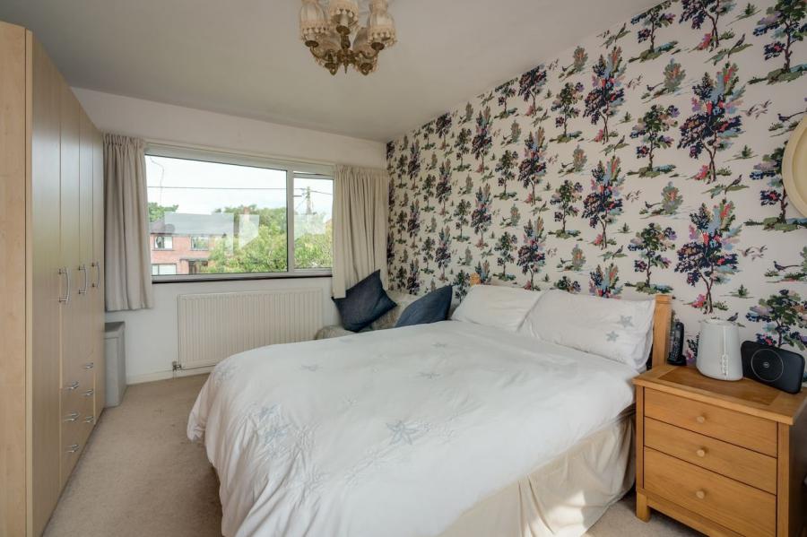 23 Larne Road