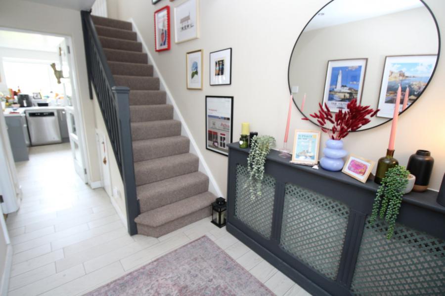 2 Windermere Avenue