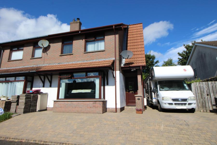 18 Leicester Park