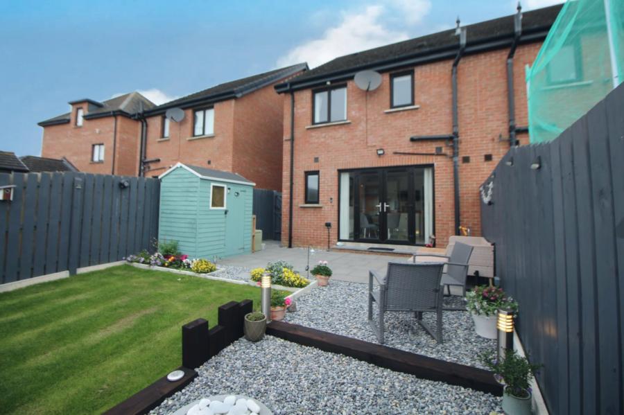 5 Highgrove Crescent