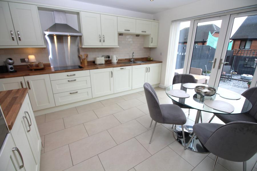 5 Highgrove Crescent