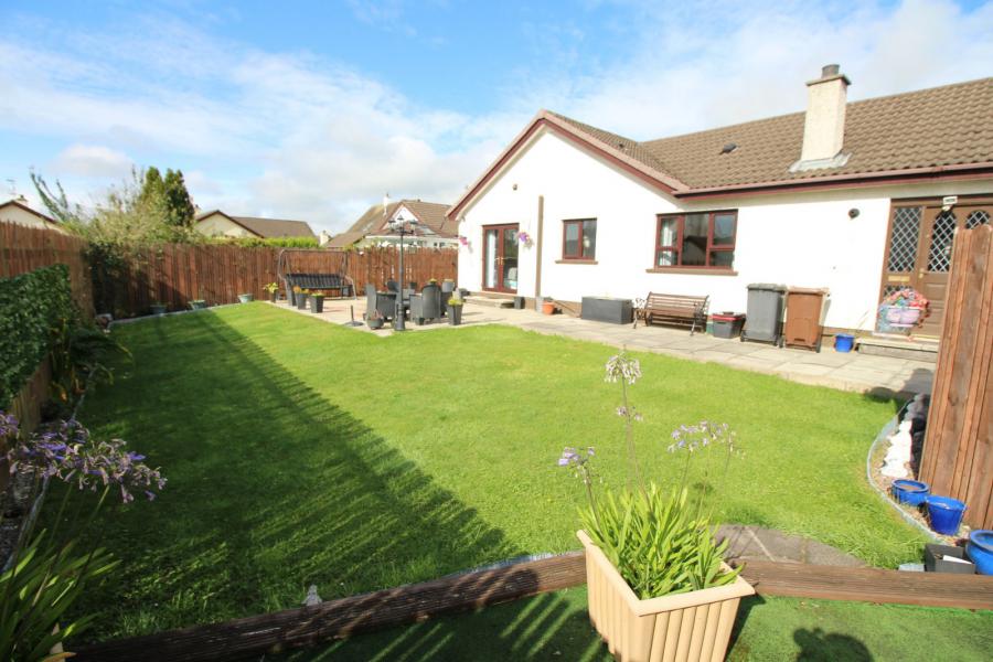 3 Farm Lodge Walk