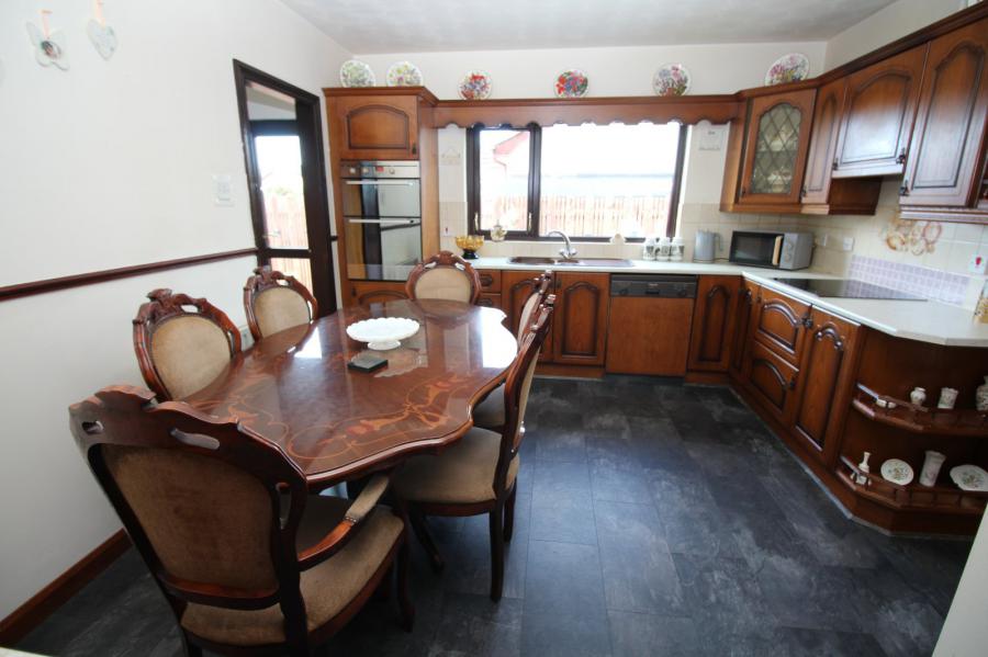 3 Farm Lodge Walk