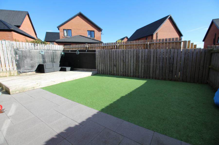 20 Glenfield, 14 Highgrove Road