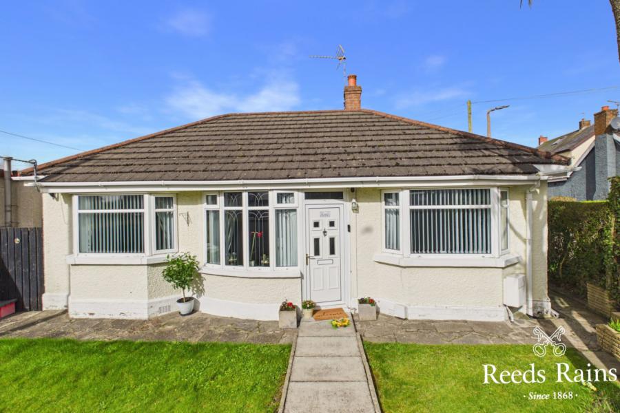 130 Larne Road, Carrickfergus, County Antrim, BT38 7NQ