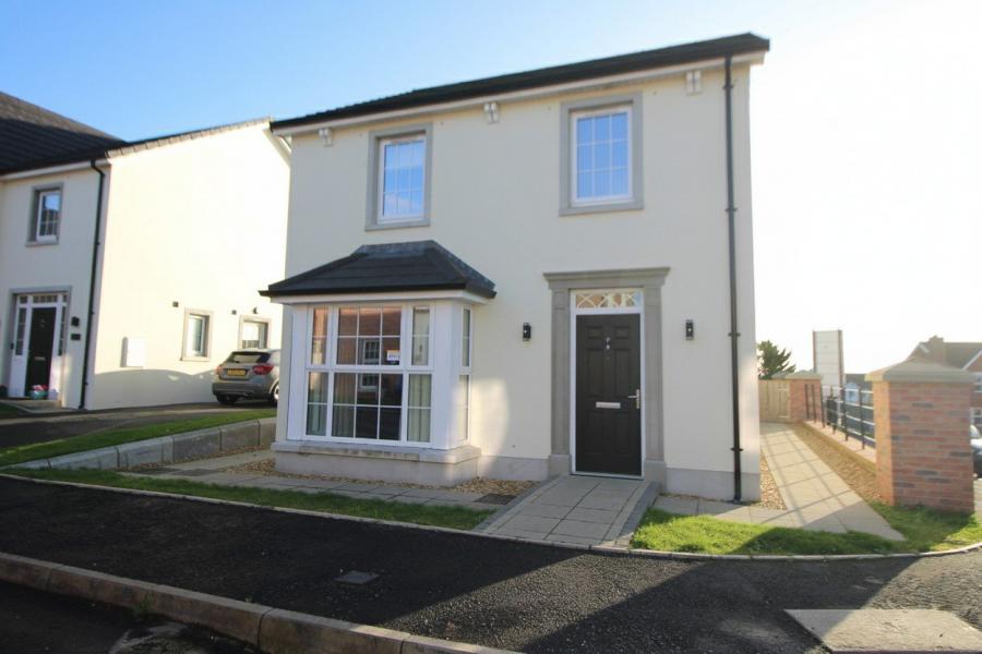 19 Hampshire Park Avenue, Carrickfergus, County Antrim, BT38 7FS