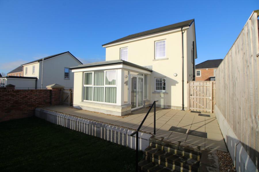 19 Hampshire Park Avenue