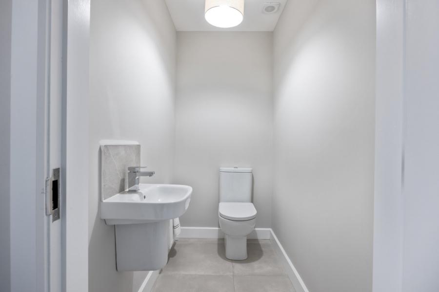 19 Hampshire Park Avenue