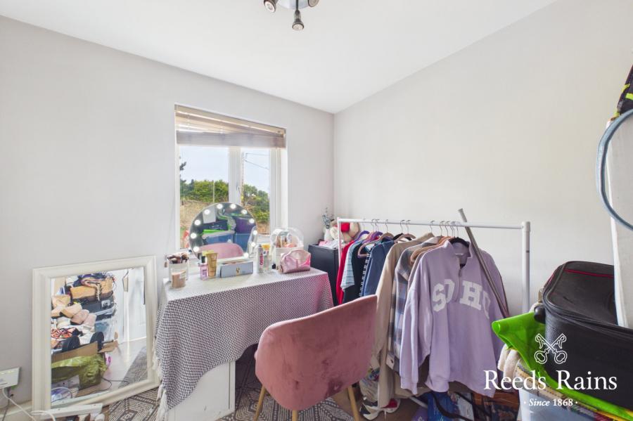 Apartment 10, Rosebrook Grove