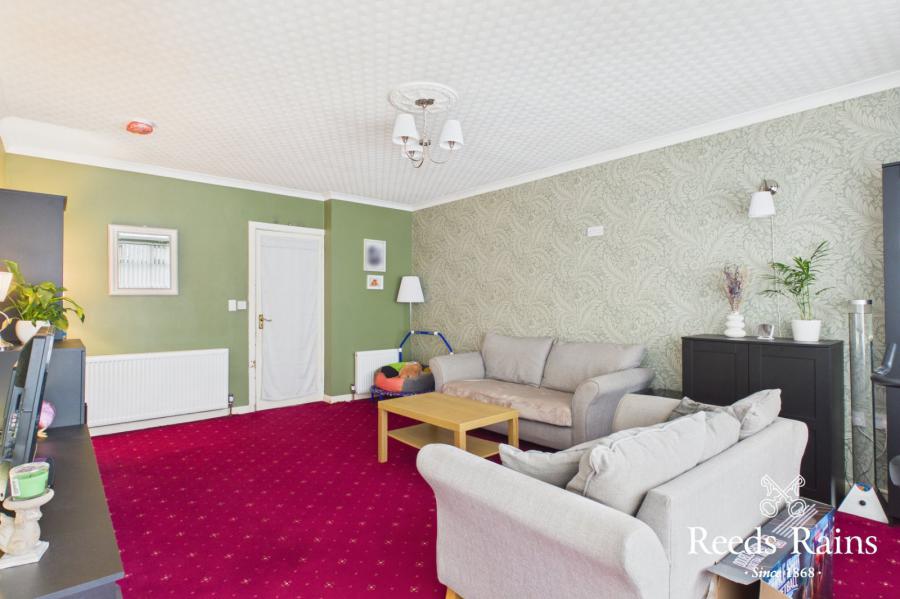 11 Donegall Crescent