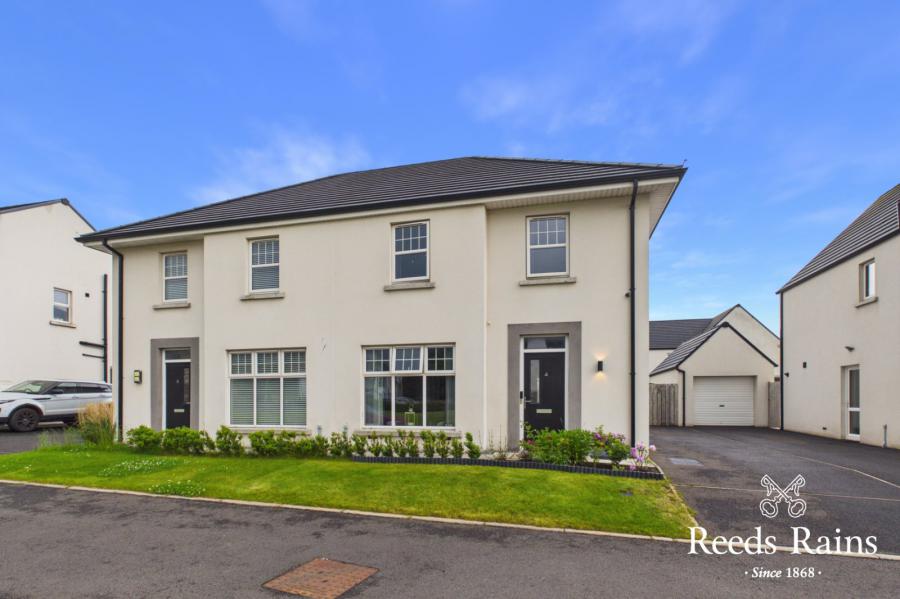 4 Ashbourne Manor