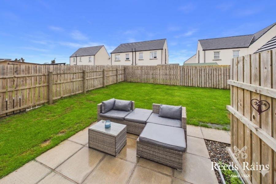 4 Ashbourne Manor