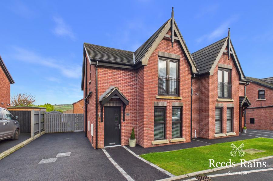 16 Sharonmore Gardens