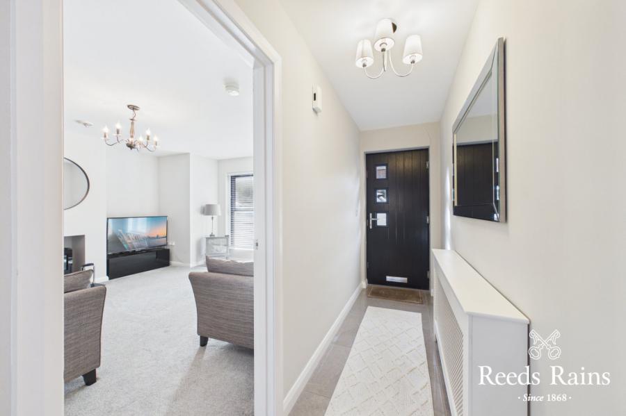 16 Sharonmore Gardens